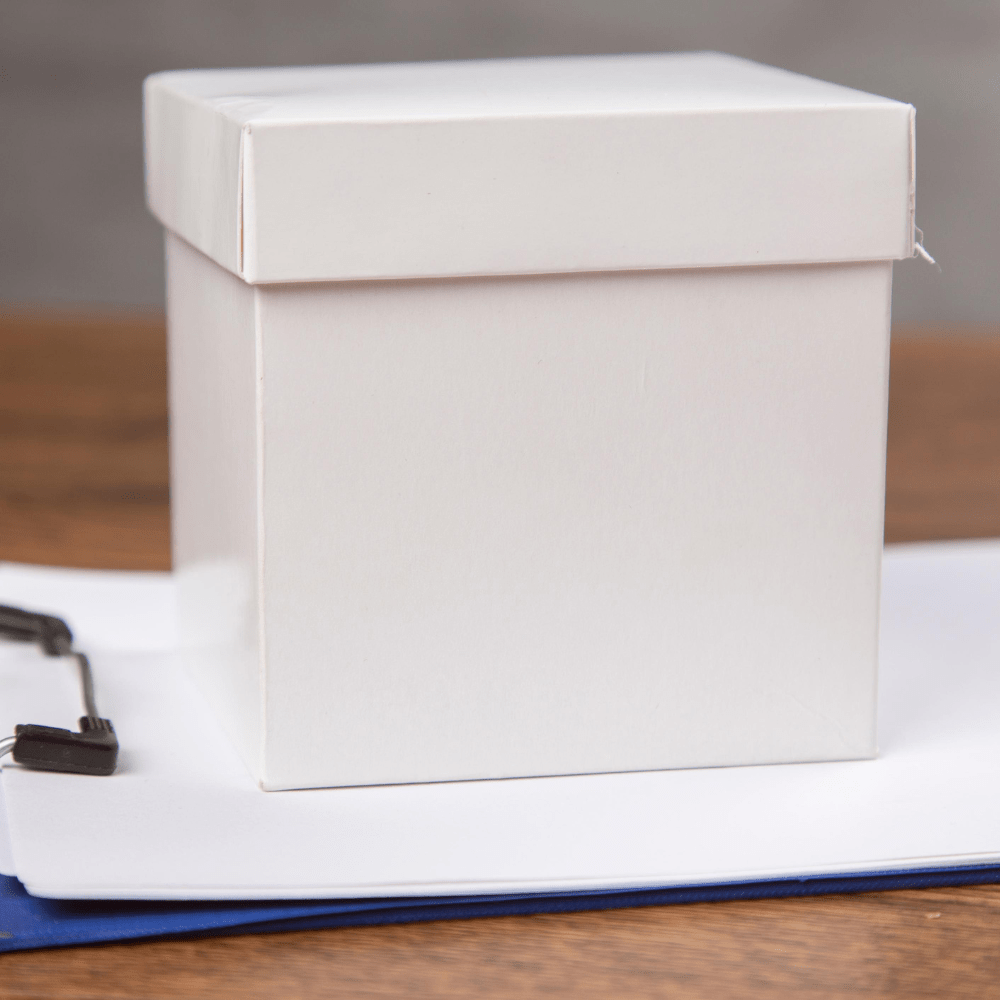 Paper gift box