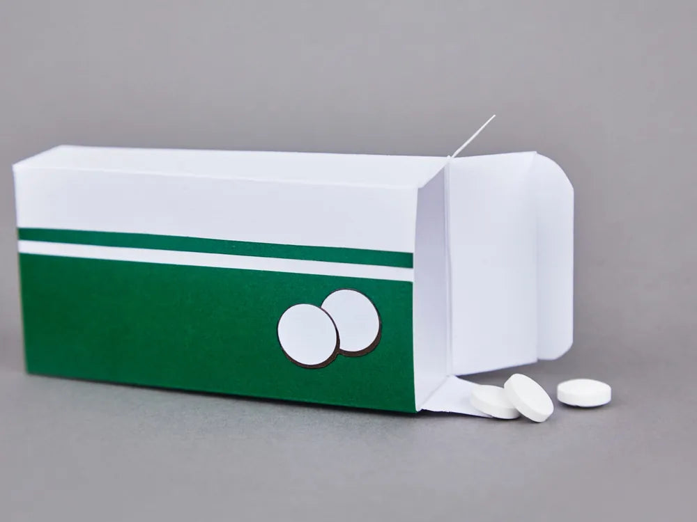 Printed pharma mono carton with UV and lamination finish
